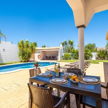 Villa Amendoeira