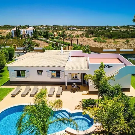 Villa Amendoeira