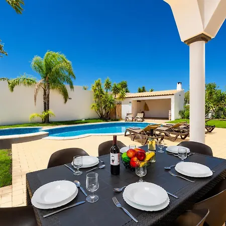 Casa Amendoeira Large Private Pool Wifi Albufeira