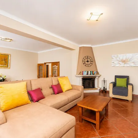 Casa Amendoeira Large Private Pool Wifi Willa