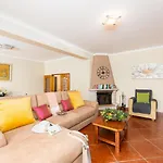 Casa Amendoeira Large Private Pool Wifi וילה אלבופיירה